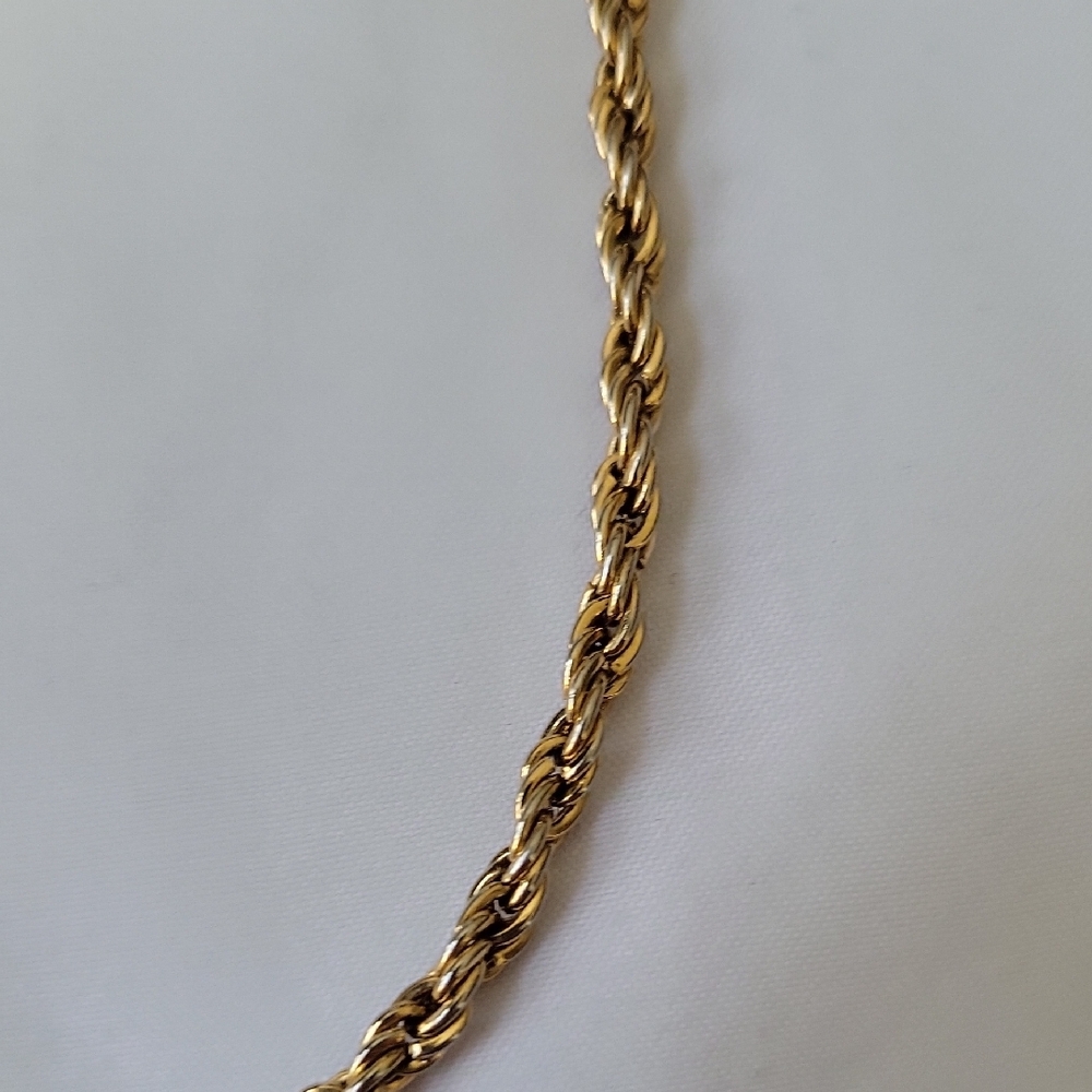 Vintage Elegant Gold Tone Rope Chain Necklace - Picture 4 of 4